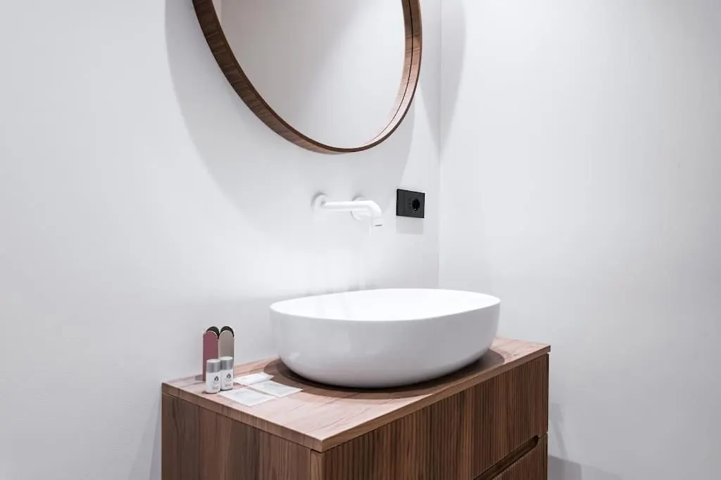 Easylife - Elegant Apartment In Sant'Ambrogio Milan Italy