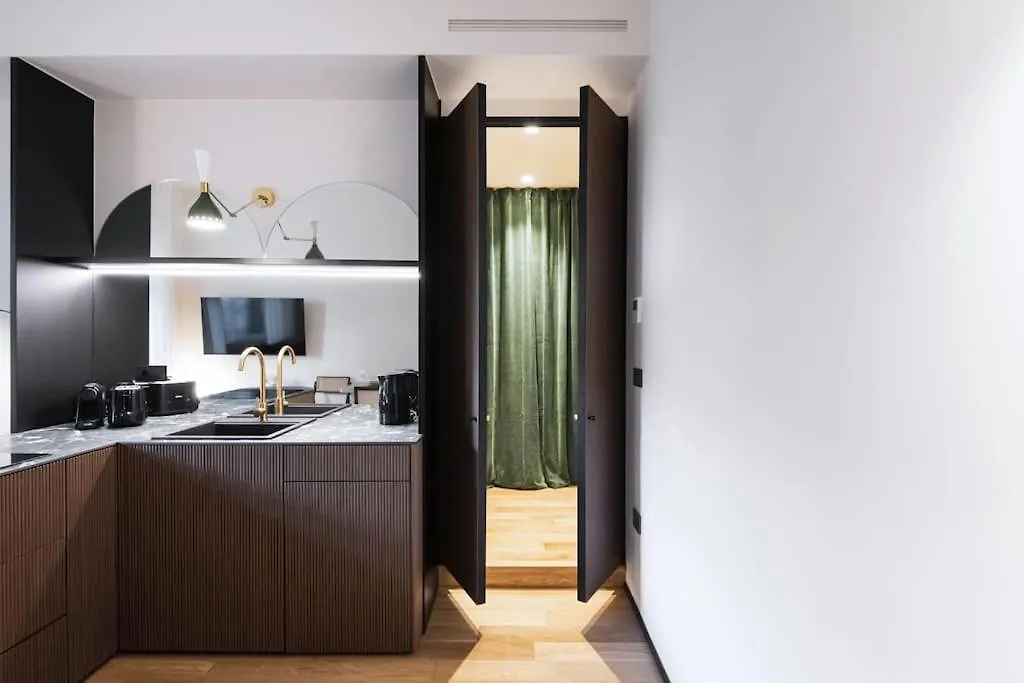 Easylife - Elegant Apartment In Sant'Ambrogio Milan Italy