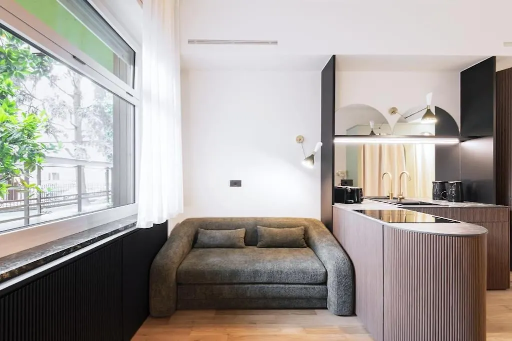 Easylife - Elegant Apartment In Sant'Ambrogio Milan Italy