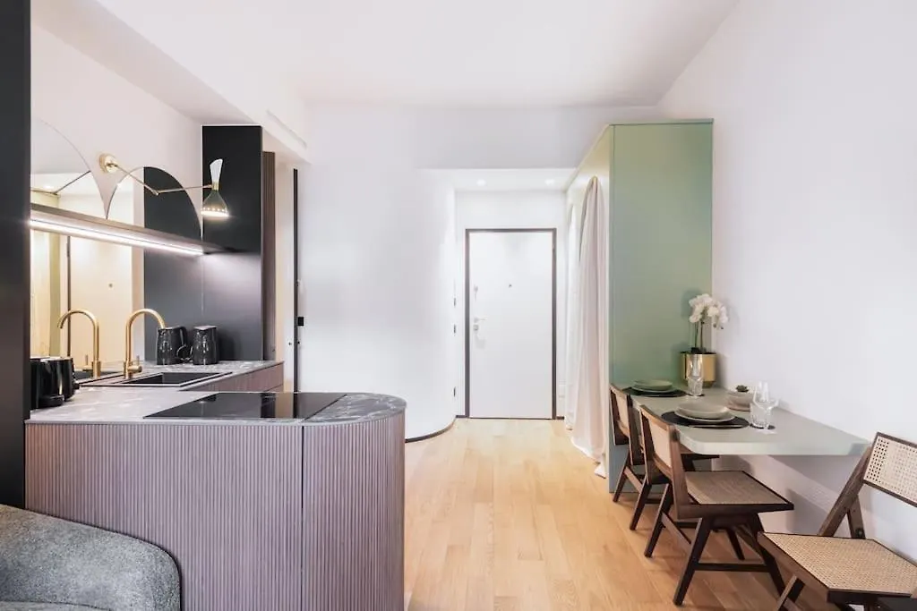 Easylife - Elegant Apartment In Sant'Ambrogio Milan